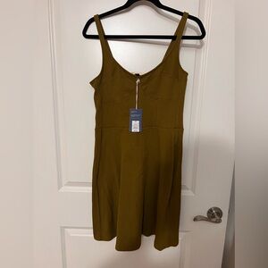 Universal thread (NWT) olive green mini dress size medium